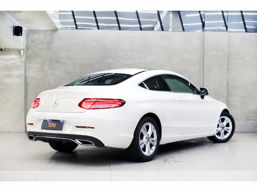 Foto do veículo MERCEDES-BENZ C 180 1.6 CGI GASOLINA AVANTGARDE COUPÉ 9G-TRONIC 2018 69.700 KM 159.800,00