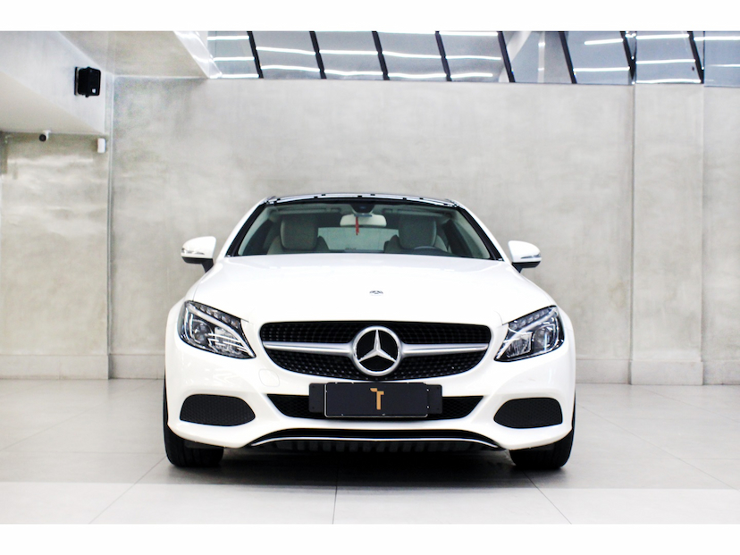 Foto do veículo MERCEDES-BENZ C 180 1.6 CGI GASOLINA AVANTGARDE COUPÉ 9G-TRONIC 2018 69.700 KM 159.800,00