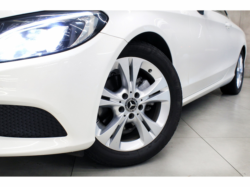 Foto do veículo MERCEDES-BENZ C 180 1.6 CGI GASOLINA AVANTGARDE COUPÉ 9G-TRONIC 2018 69.700 KM 159.800,00