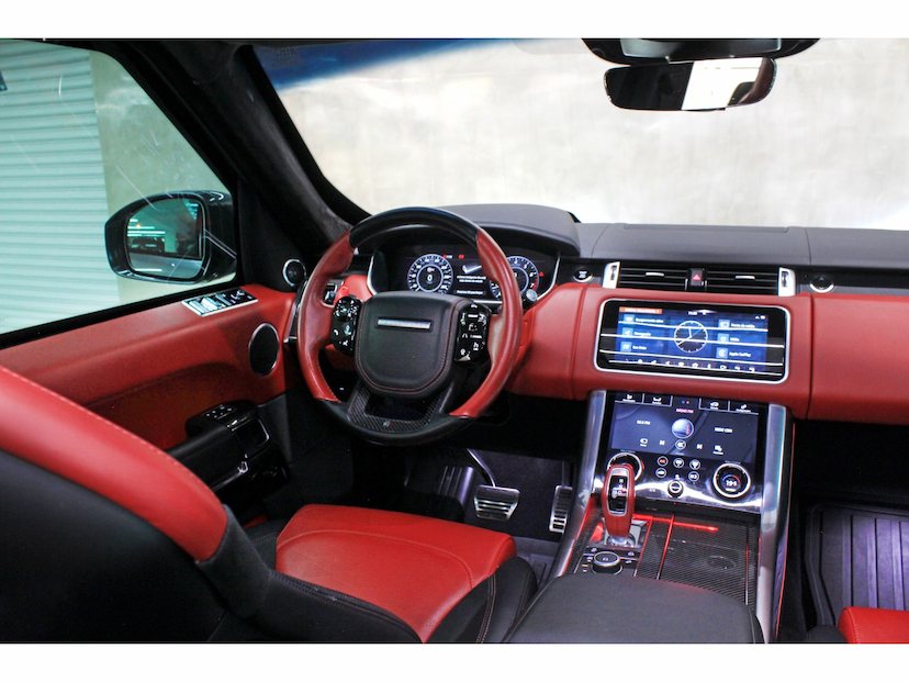 Foto do veículo LAND ROVER RANGE ROVER SPORT 5.0 SVR CARBON EDITION 4X4 V8 32V GASOLINA 4P AUTOMÁTICO 2022 28.100 KM 549.800,00