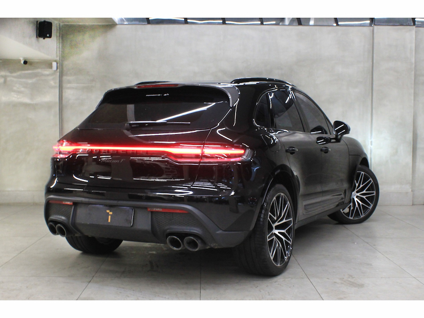 Foto do veículo PORSCHE MACAN 2.0 TURBO GASOLINA T PDK 2023 29.000 KM 449.800,00