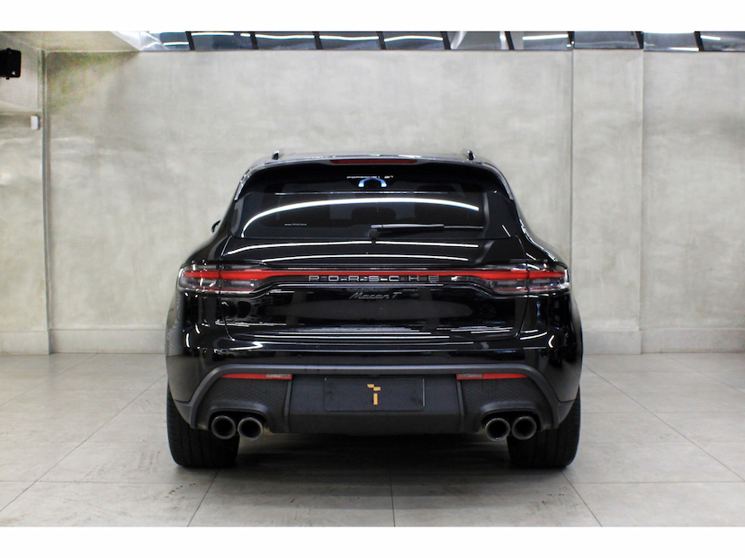 Foto do veículo PORSCHE MACAN 2.0 TURBO GASOLINA T PDK 2023 29.000 KM 449.800,00