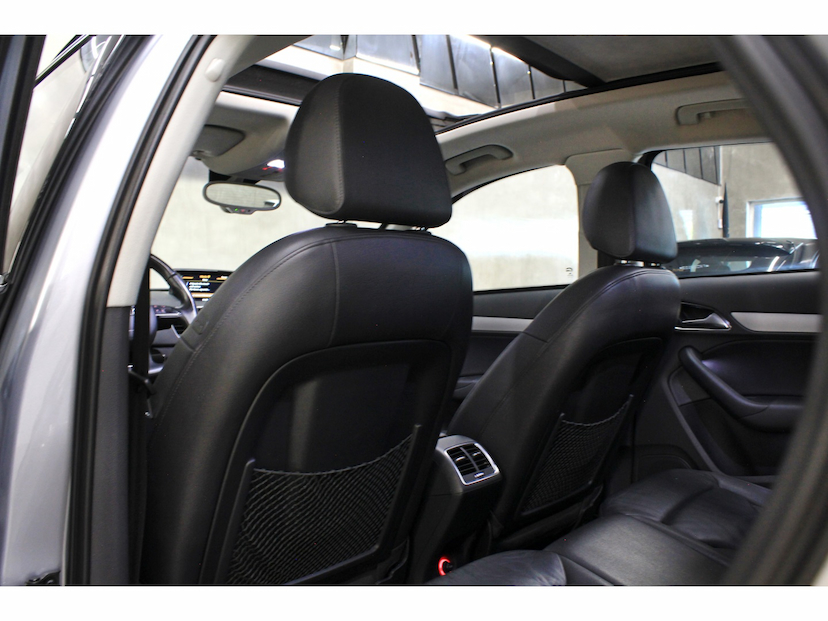 Foto do veículo AUDI Q3 2.0 TFSI AMBITION QUATTRO 4P GASOLINA S TRONIC 2015 90.400 KM 84.800,00