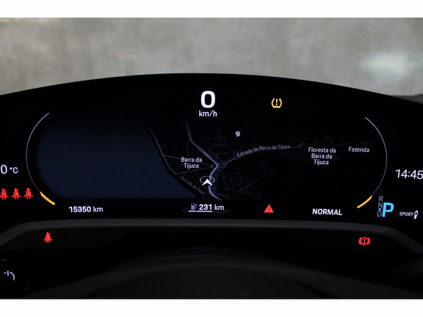 Foto do veículo PORSCHE TAYCAN ELÉTRICO 2022 15.400 KM 489.800,00
