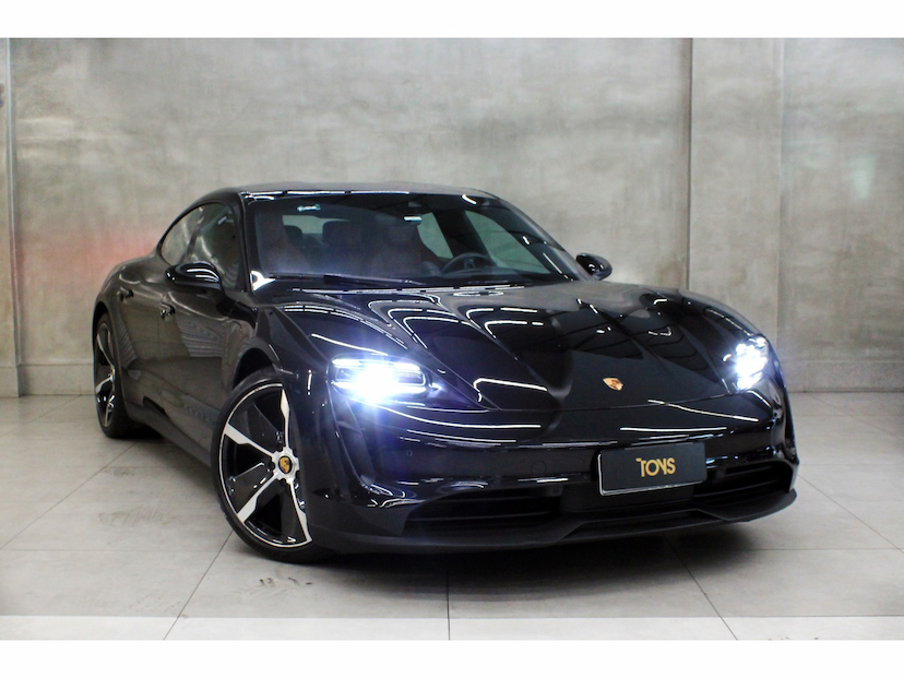 Foto do veículo PORSCHE TAYCAN ELÉTRICO 2022 15.400 KM 489.800,00