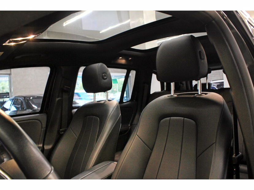 Foto do veículo MERCEDES-BENZ GLB 200 1.3 CGI GASOLINA PROGRESSIVE 7G-DCT 2022 57.600 KM 278.800,00