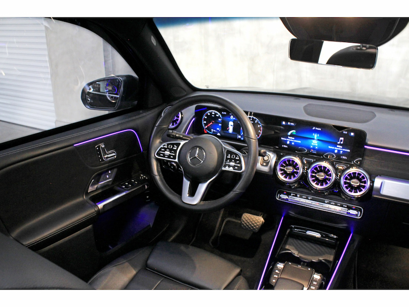 Foto do veículo MERCEDES-BENZ GLB 200 1.3 CGI GASOLINA PROGRESSIVE 7G-DCT 2022 57.600 KM 278.800,00