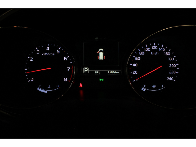 Foto do veículo KIA CARNIVAL 3.3 EX V6 24V GASOLINA 4P AUTOMATICO 2016 92.000 KM 195.800,00