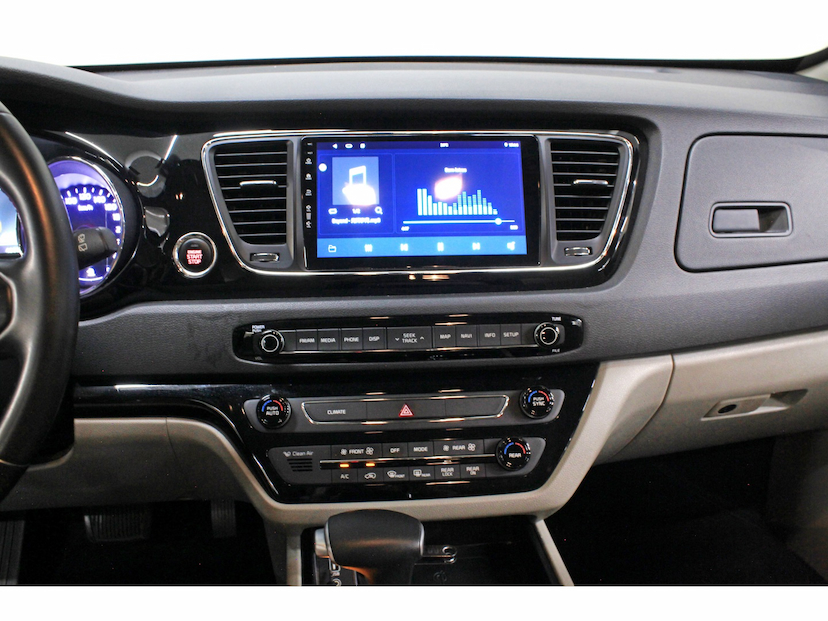 Foto do veículo KIA CARNIVAL 3.3 EX V6 24V GASOLINA 4P AUTOMATICO 2020 45.300 KM 265.800,00