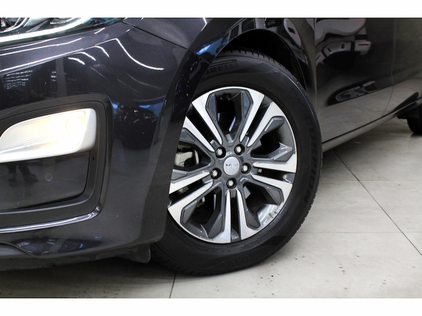 Foto do veículo KIA CARNIVAL 3.3 EX V6 24V GASOLINA 4P AUTOMATICO 2020 45.300 KM 265.800,00