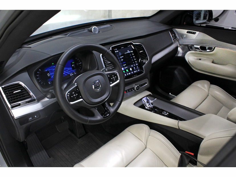 Foto do veículo VOLVO XC90 2.0 T8 RECHARGE ULTIMATE DARK AWD GEARTRONIC 2024 33.500 KM 477.800,00