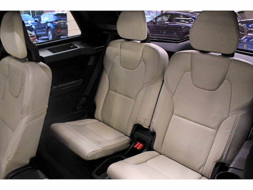 Foto do veículo VOLVO XC90 2.0 T8 RECHARGE ULTIMATE DARK AWD GEARTRONIC 2024 33.500 KM 477.800,00