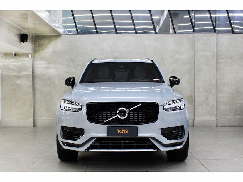 Foto do veículo VOLVO XC90 2.0 T8 RECHARGE ULTIMATE DARK AWD GEARTRONIC 2024 33.500 KM 477.800,00