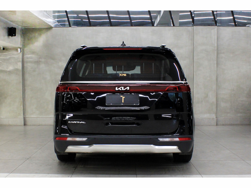 Foto do veículo KIA CARNIVAL 3.5 V6 GASOLINA EX AUTOMATICO 2022 24.000 KM 452.800,00
