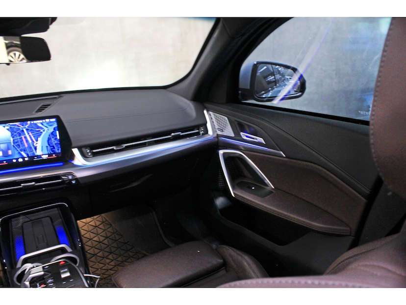 Foto do veículo BMW X2 2.0 TURBO GASOLINA XDRIVE20I M SPORT STEPTRONIC 2025 40.600 KM 377.800,00