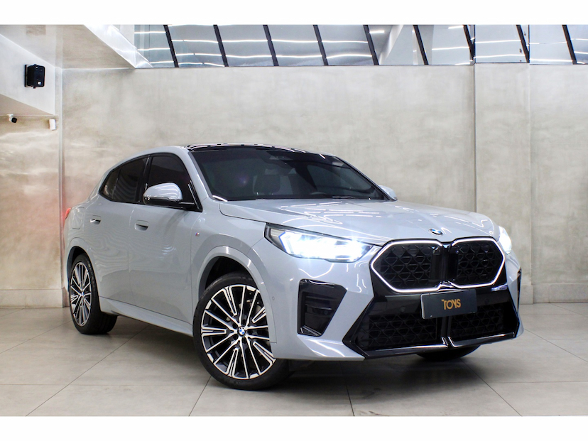 Foto do veículo BMW X2 2.0 TURBO GASOLINA XDRIVE20I M SPORT STEPTRONIC 2025 40.600 KM 377.800,00