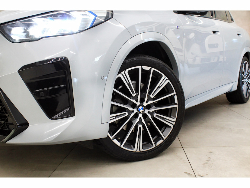 Foto do veículo BMW X2 2.0 TURBO GASOLINA XDRIVE20I M SPORT STEPTRONIC 2025 40.600 KM 377.800,00
