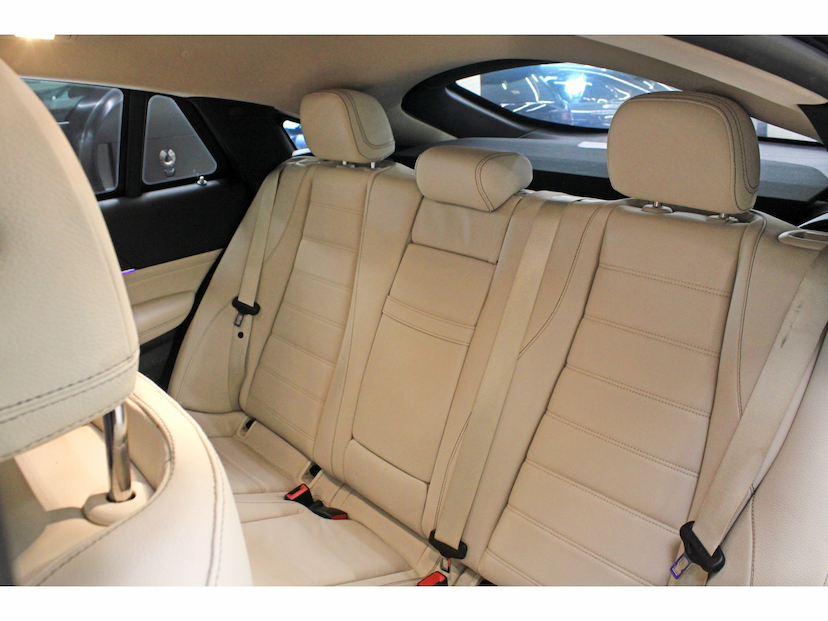 Foto do veículo MERCEDES-BENZ GLE 400D 3.0 V6 DIESEL COUPÉ 4MATIC 9G-TRONIC 2021 50.200 KM 387.800,00