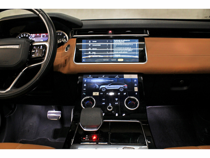 Foto do veículo LAND ROVER RANGE ROVER VELAR 3.0 P340 GASOLINA R-DYNAMIC HSE AUTOMÁTICO 2023 42.800 KM 388.800,00