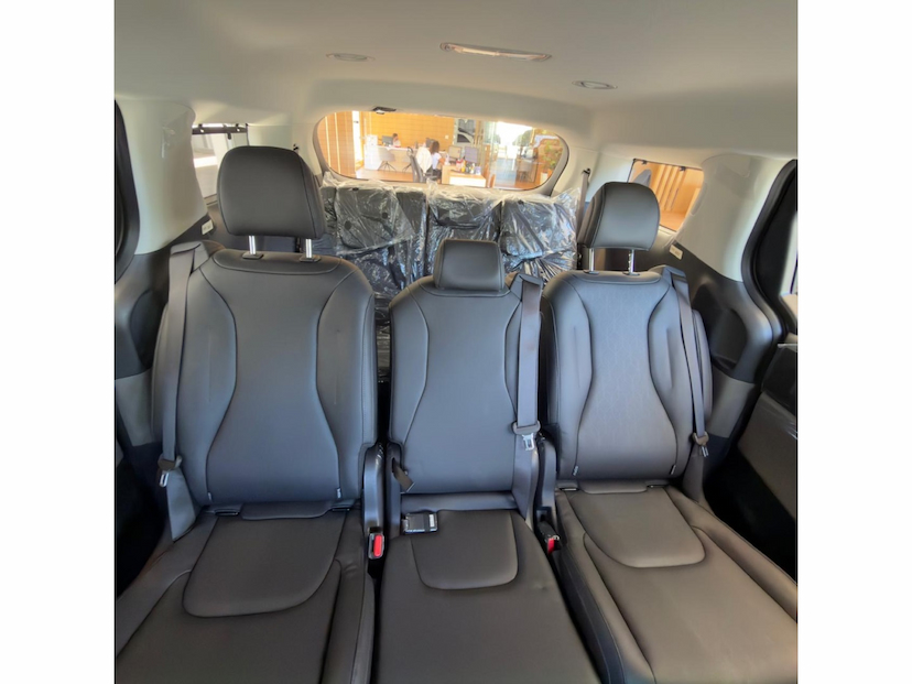 Foto do veículo KIA CARNIVAL 3.5 V6 GASOLINA EX AUTOMATICO 2025 0 KM 577.800,00