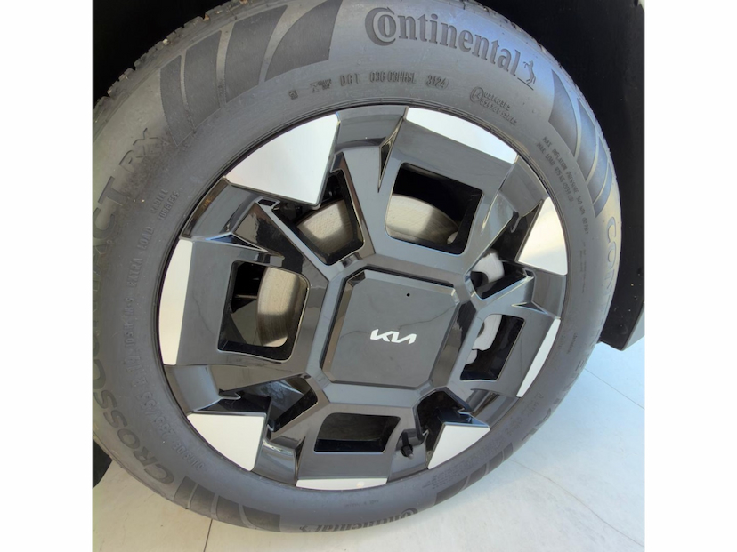 Foto do veículo KIA CARNIVAL 3.5 V6 GASOLINA EX AUTOMATICO 2025 0 KM 577.800,00