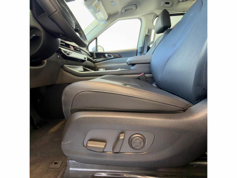 Foto do veículo KIA CARNIVAL 3.5 V6 GASOLINA EX AUTOMATICO 2025 0 KM 577.800,00