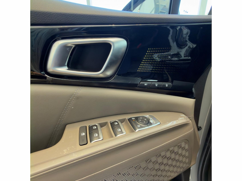 Foto do veículo KIA CARNIVAL 3.5 V6 GASOLINA EX AUTOMATICO 2025 0 KM 577.800,00