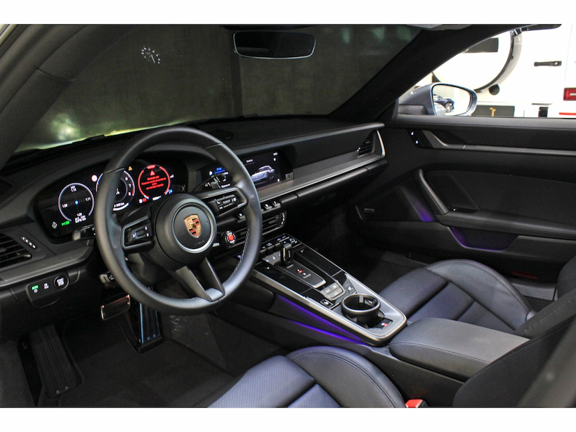 Foto do veículo PORSCHE 911 3.0 24V H6 GASOLINA CARRERA PDK 2026 3.300 KM 0,00