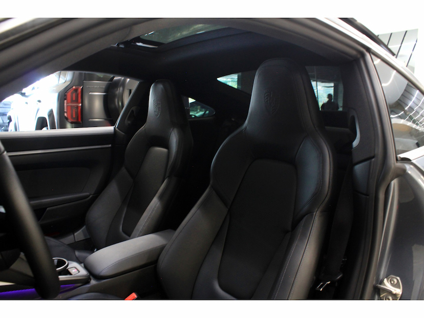 Foto do veículo PORSCHE 911 3.0 24V H6 GASOLINA CARRERA PDK 2026 3.300 KM 0,00