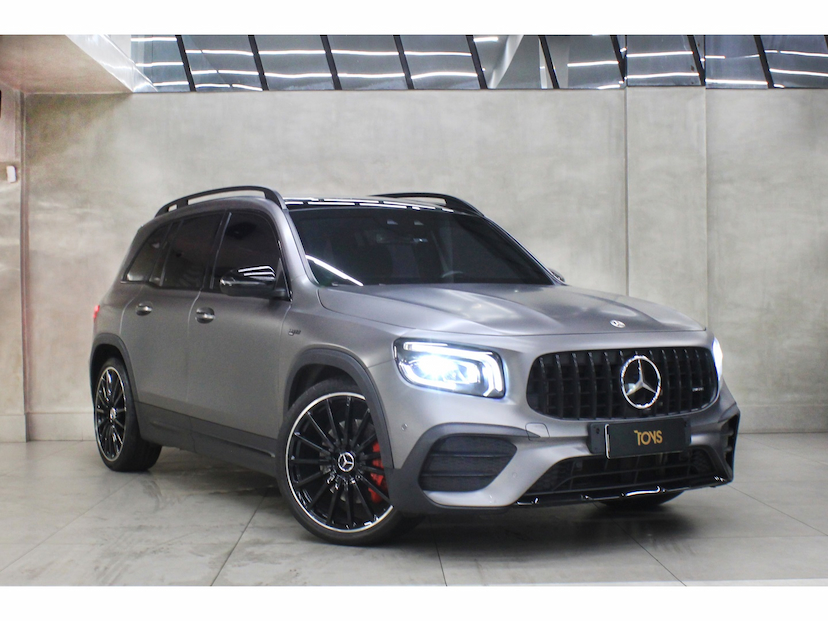 Foto do veículo MERCEDES-BENZ GLB 35 AMG 2.0 CGI GASOLINA 4MATIC SPEEDSHIFT 2022 23.202 KM 317.800,00