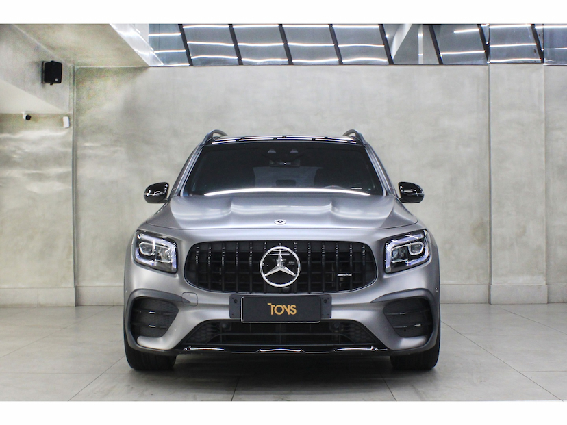 Foto do veículo MERCEDES-BENZ GLB 35 AMG 2.0 CGI GASOLINA 4MATIC SPEEDSHIFT 2022 23.202 KM 317.800,00