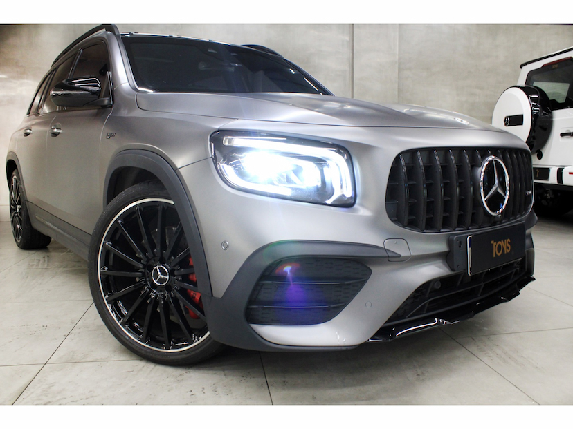 Foto do veículo MERCEDES-BENZ GLB 35 AMG 2.0 CGI GASOLINA 4MATIC SPEEDSHIFT 2022 23.202 KM 317.800,00