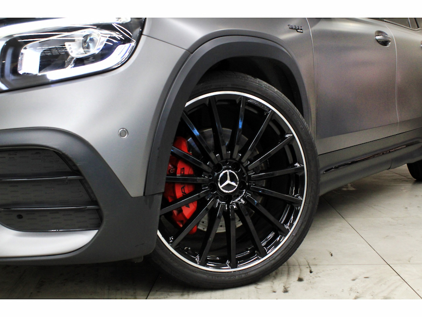 Foto do veículo MERCEDES-BENZ GLB 35 AMG 2.0 CGI GASOLINA 4MATIC SPEEDSHIFT 2022 23.202 KM 317.800,00