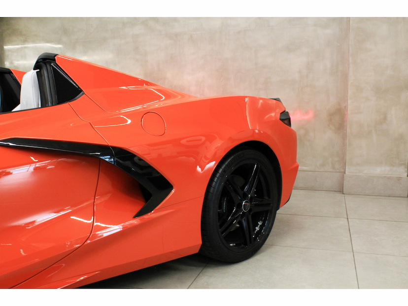 Foto do veículo CHEVROLET CORVETTE 6.2 V8 LT1 GASOLINA STINGRAY CONVERSIVEL AUTOMÁTICO 2026 2.050 KM 1.200.800,00