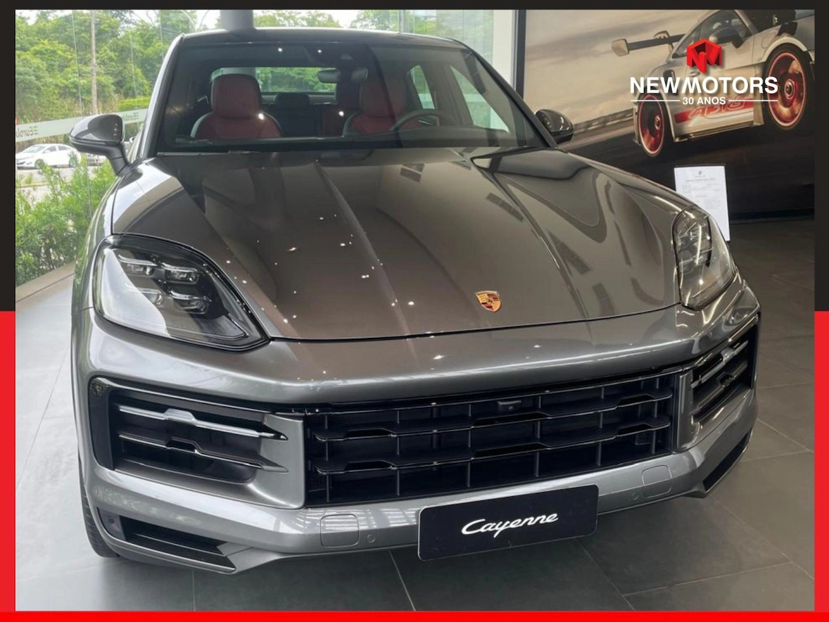 Foto do veículo PORSCHE CAYENNE 3.0 V6 S E-HYBRID AWD TIPTRONIC S 2024/2024 0 KM R$ 980.890,00