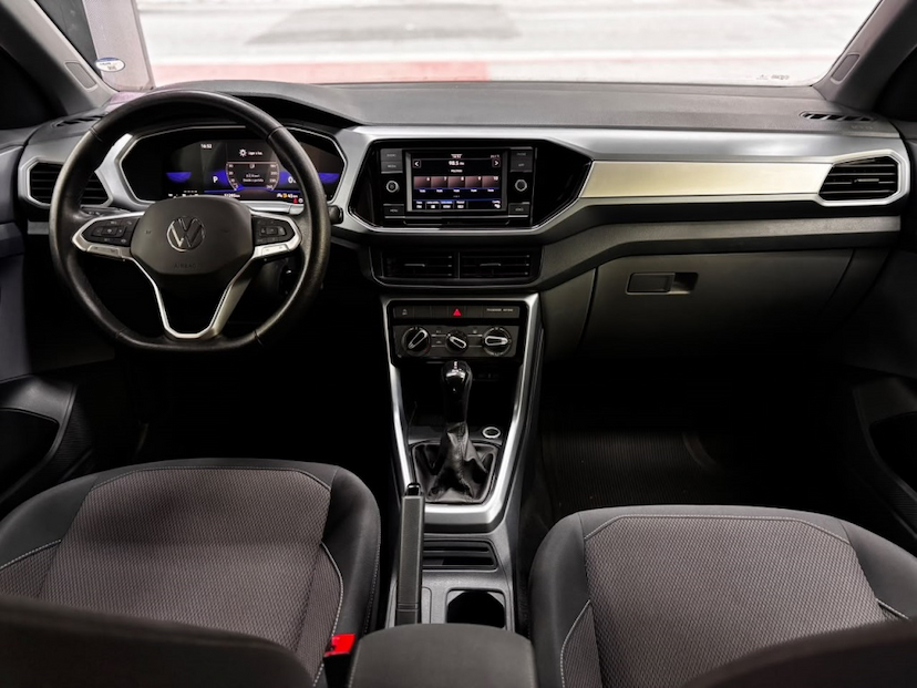 Foto do veículo VOLKSWAGEN T-CROSS 1.0 200 TSI TOTAL FLEX AUTOMÁTICO 2024 51.200 KM 108.777,00