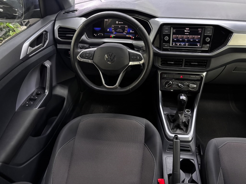 Foto do veículo VOLKSWAGEN T-CROSS 1.0 200 TSI TOTAL FLEX AUTOMÁTICO 2024 51.200 KM 108.777,00
