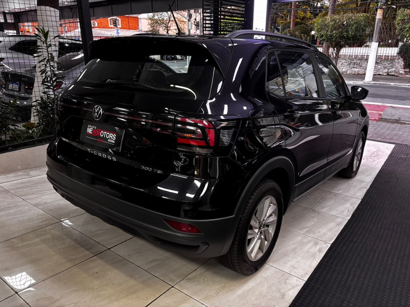 Foto do veículo VOLKSWAGEN T-CROSS 1.0 200 TSI TOTAL FLEX AUTOMÁTICO 2024 51.200 KM 108.777,00