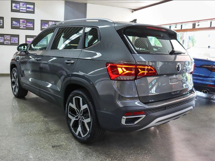 Foto do veículo VOLKSWAGEN TAOS 1.4 250 TSI TOTAL FLEX HIGHLINE AUTOMÁTICO 2025 0 KM 202.800,00