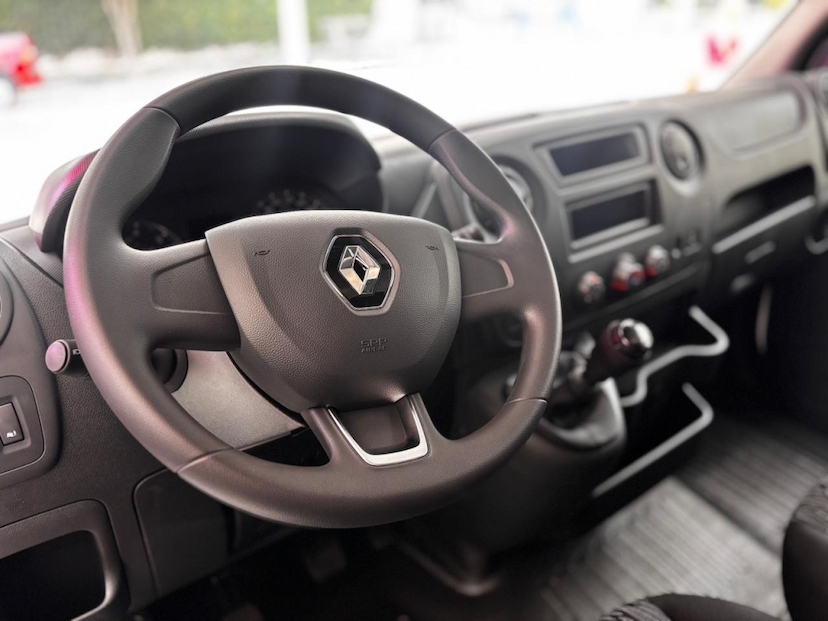 Foto do veículo RENAULT MASTER 2.3 DCI DIESEL GRAND FURGÃO L2H2 3P MANUAL 2026 0 KM 258.900,00