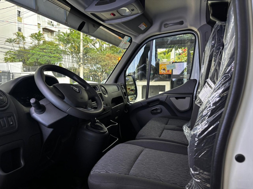 Foto do veículo RENAULT MASTER 2.3 DCI DIESEL GRAND FURGÃO L2H2 3P MANUAL 2026 0 KM 258.900,00