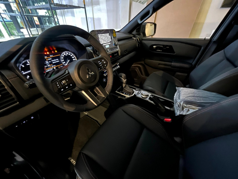 Foto do veículo MITSUBISHI TRITON 2.4 BITURBO DIESEL CD KATANA 4X4 AUTOMÁTICO 2026 0 KM 321.900,00