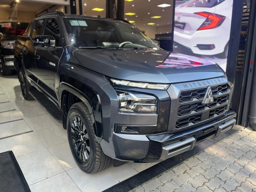 Foto do veículo MITSUBISHI TRITON 2.4 BITURBO DIESEL CD KATANA 4X4 AUTOMÁTICO 2026 0 KM 321.900,00