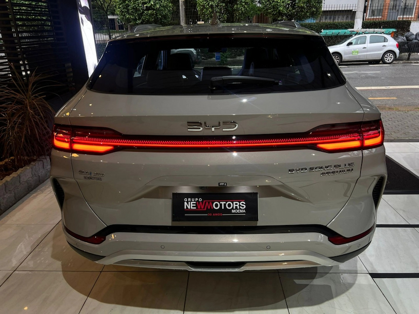 Foto do veículo BYD SONG PLUS PREMIUM 1.5 DM-I TURBO HÍBRIDO AWD AUTOMÁTICO 2026 0 KM 269.500,00