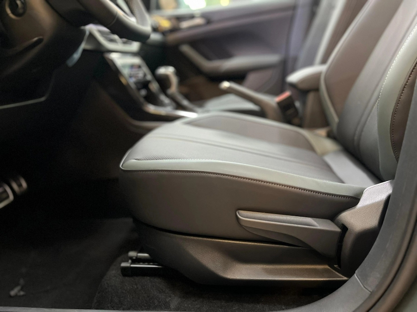 Foto do veículo VOLKSWAGEN T-CROSS 1.4 250 TSI TOTAL FLEX EXTREME AUTOMÁTICO 2026 0 KM 252.777,00