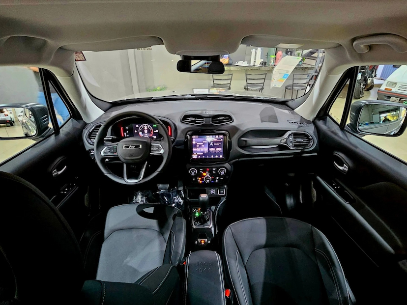 Foto do veículo JEEP RENEGADE 1.3 T270 TURBO FLEX LONGITUDE AT6 2026 0 KM 144.890,00