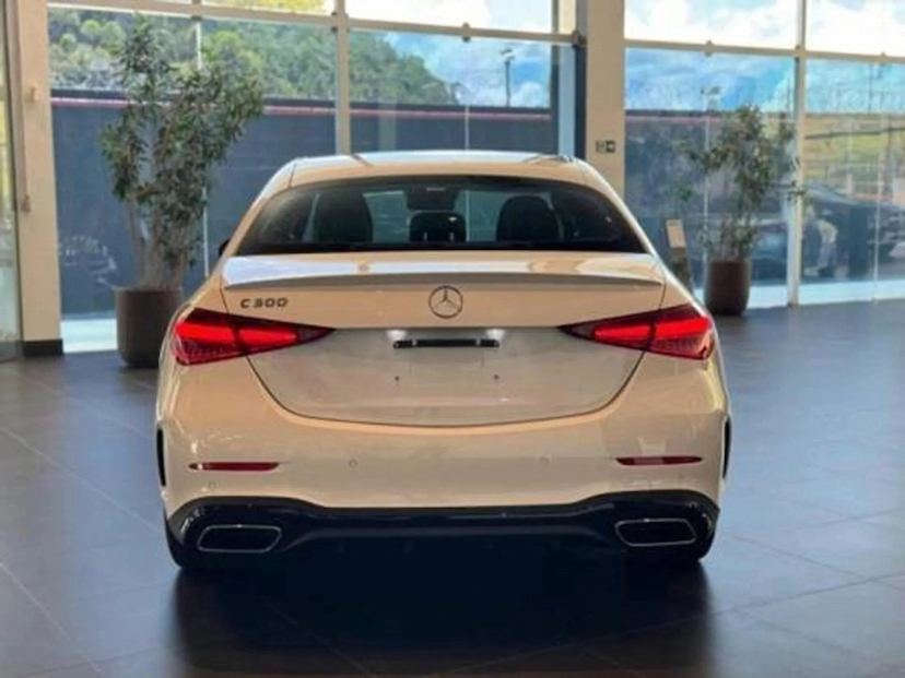 Foto do veículo MERCEDES-BENZ C 300 2.0 EQ BOOST HÍBRIDO AMG LINE 9G-TRONIC 2026 0 KM 449.800,00