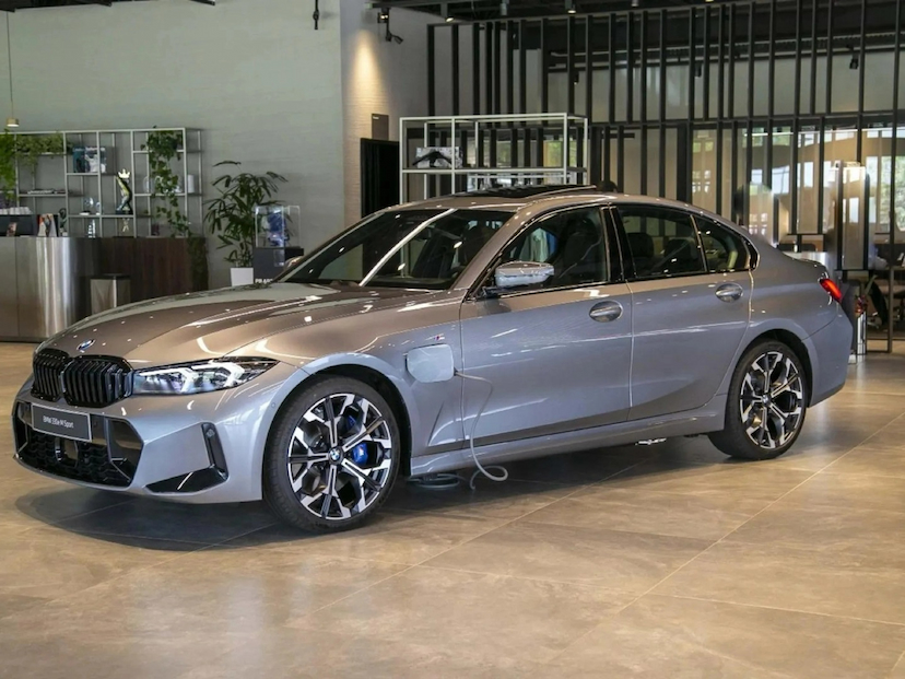 Foto do veículo BMW 330E 2.0 16V TURBO HÍBRIDO M SPORT AUTOMÁTICO 2026 0 KM 439.890,00