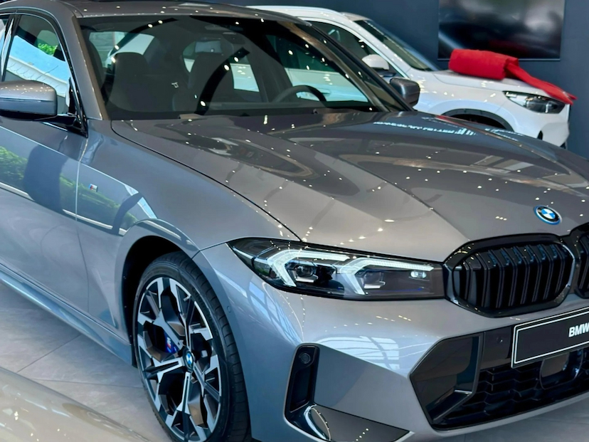 Foto do veículo BMW 330E 2.0 16V TURBO HÍBRIDO M SPORT AUTOMÁTICO 2026 0 KM 439.890,00