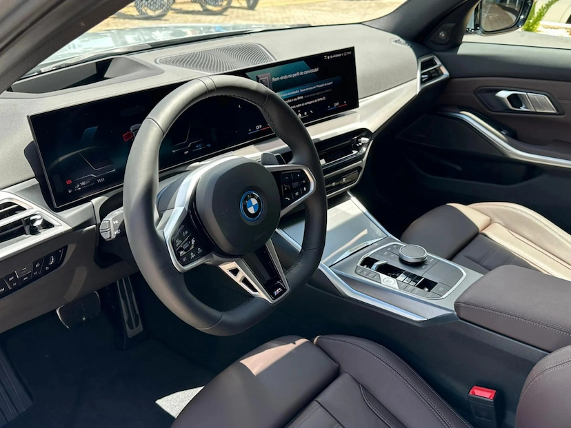 Foto do veículo BMW 330E 2.0 16V TURBO HÍBRIDO M SPORT AUTOMÁTICO 2026 0 KM 439.890,00